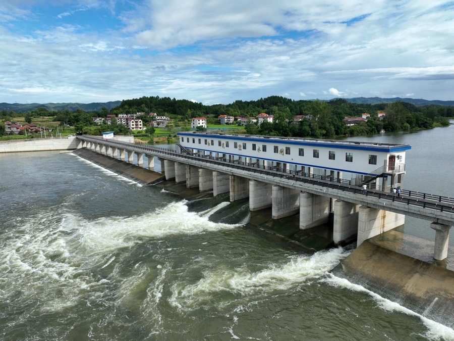 ���ґcף���������ˮ�l���U�ӹ̹���ʩ���O(ji��n)�� ..